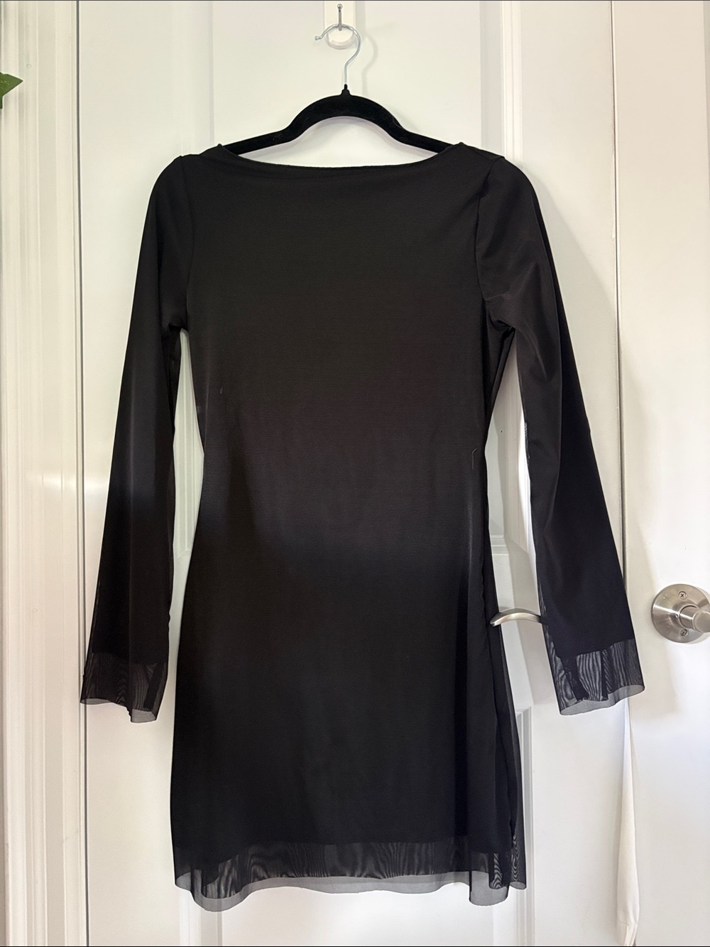 Backless Black Long-Sleeve Mini Dress
